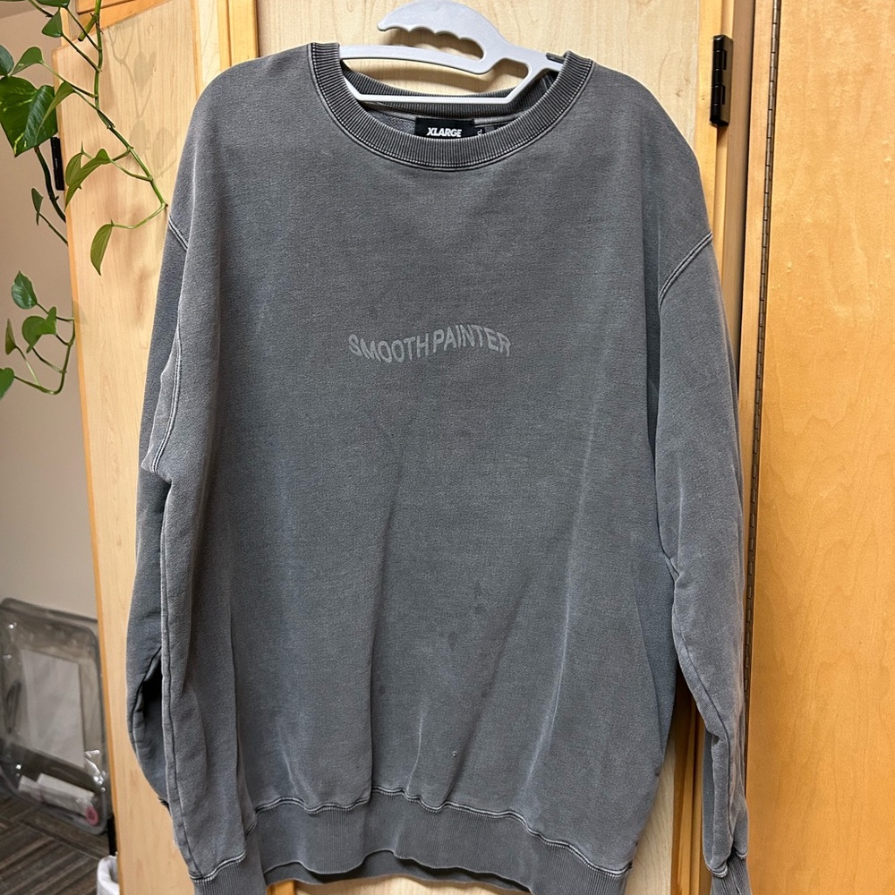 charcoal grey crewneck